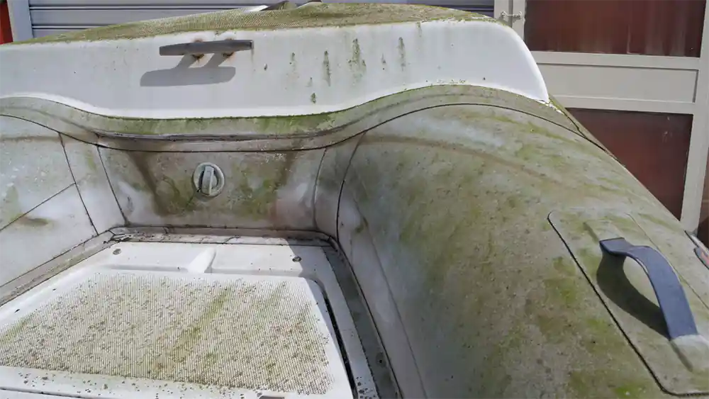 Gommone prima trattamento